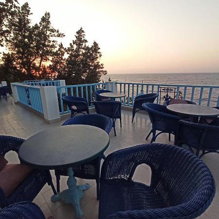 Daidalos Hotel Armenistis  Exterior photo