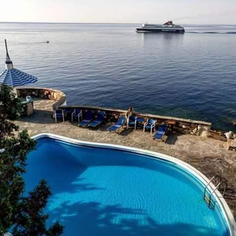 Daidalos Hotel Armenistis  Exterior photo